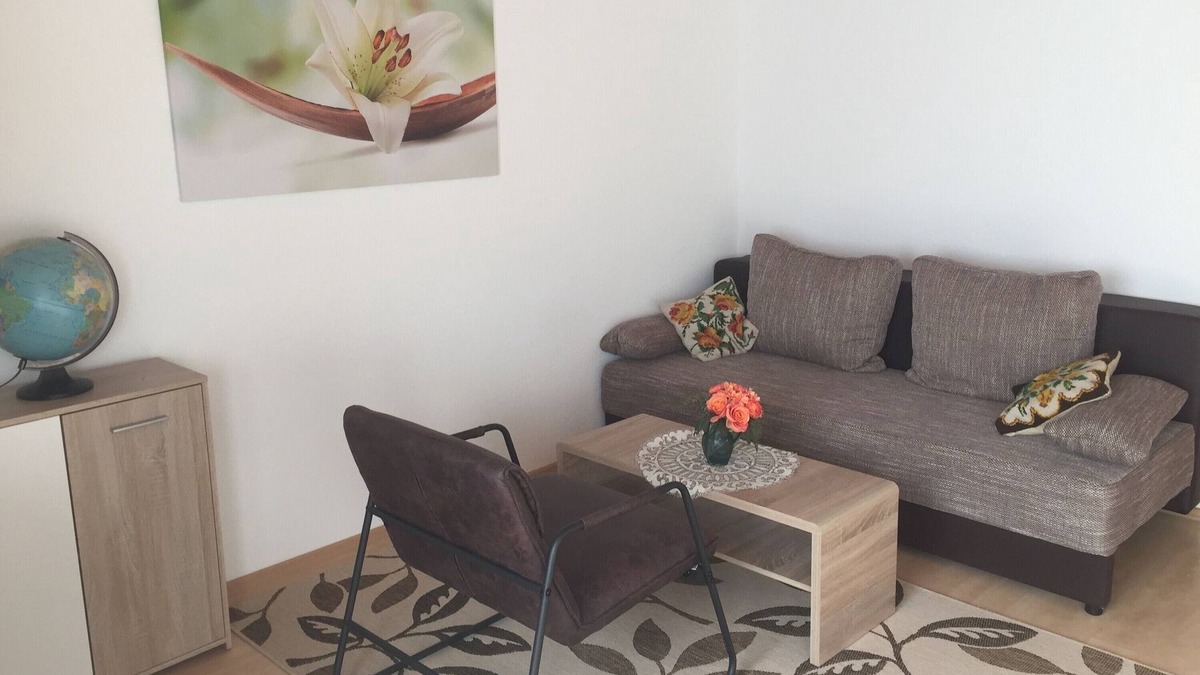 Pforzheim Apartment | Holiday Apartment "Eva Maria" with Balcony & Wi-Fi