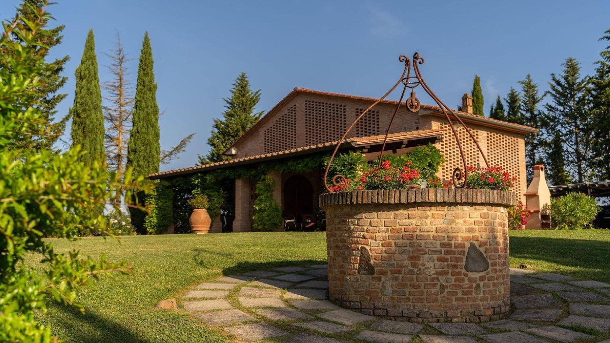 Peccioli Apartment | Holiday apartment Fabbrica for 1 - 7 persons with 3 bedrooms - Twin house