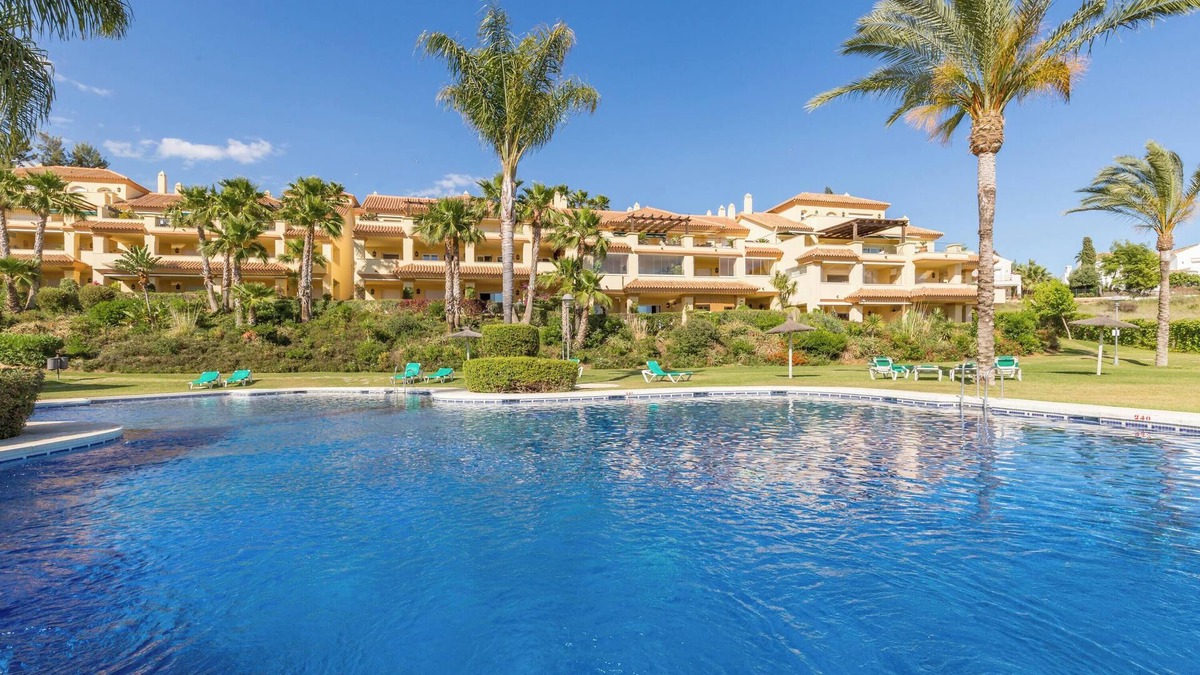 Nueva Andalucia Apartment | Holiday apartment for rent PuertoBanus