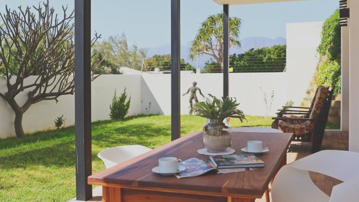 Gordons Bay Central Apartment | Holiday apartment Gordons Bay for 1 - 4 persons with 2 bedrooms - Holiday apartment