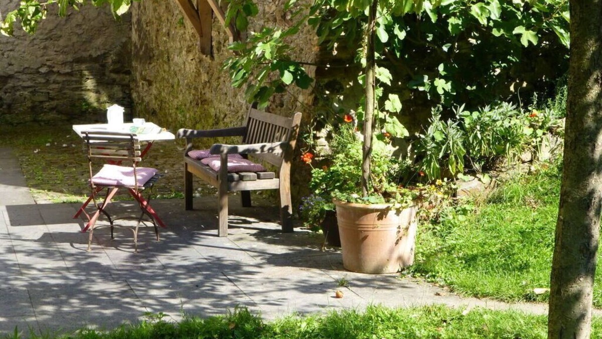 Urbar Apartment | Holiday apartment garden paradise