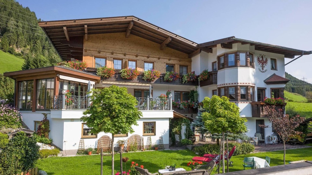 Gerlos Apartment | Holiday apartment Gmünd for 1 - 6 persons with 2 bedrooms - Holiday apartment