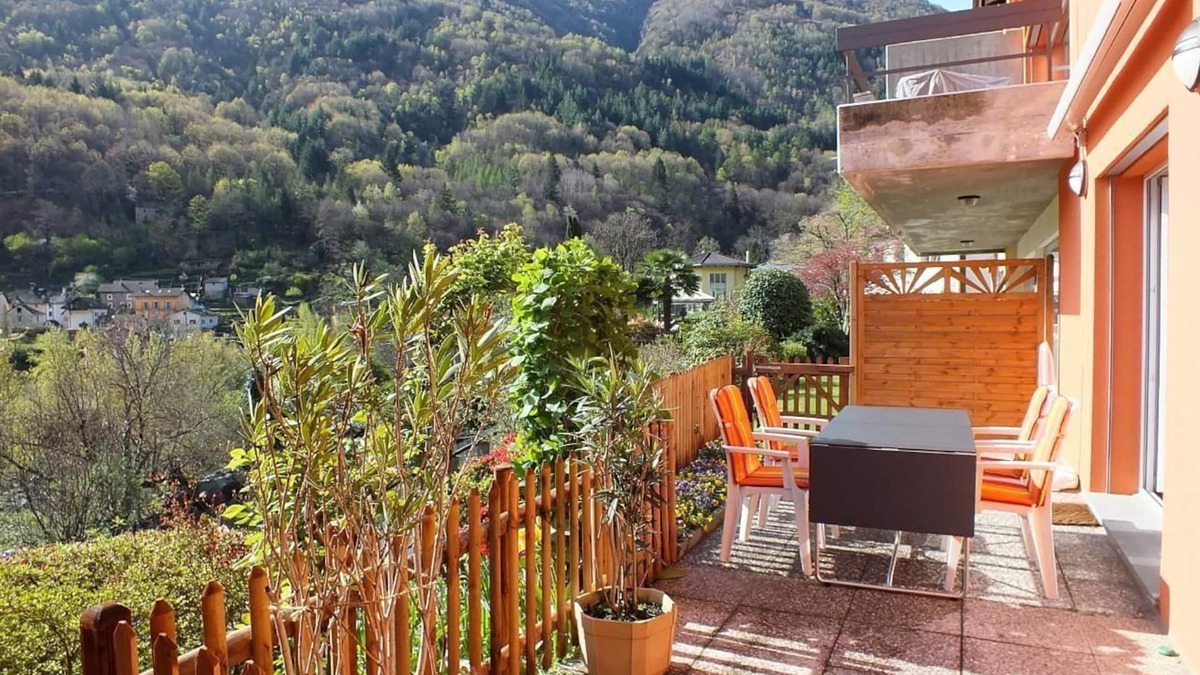 Intragna Apartment | Holiday apartment Golino for 1 - 5 persons with 2 bedrooms - Twin house