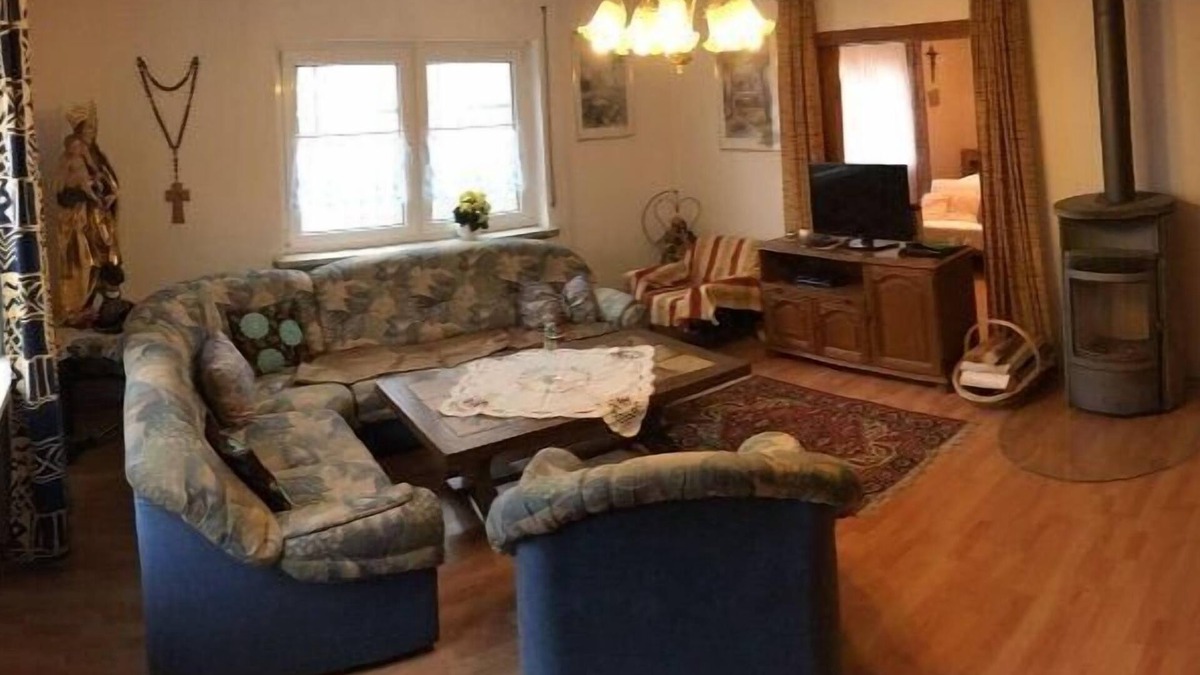 Pinzberg Apartment | Holiday apartment Gosberg for 3 - 5 persons with 2 bedrooms - Holiday apartment in one or multi-fami
