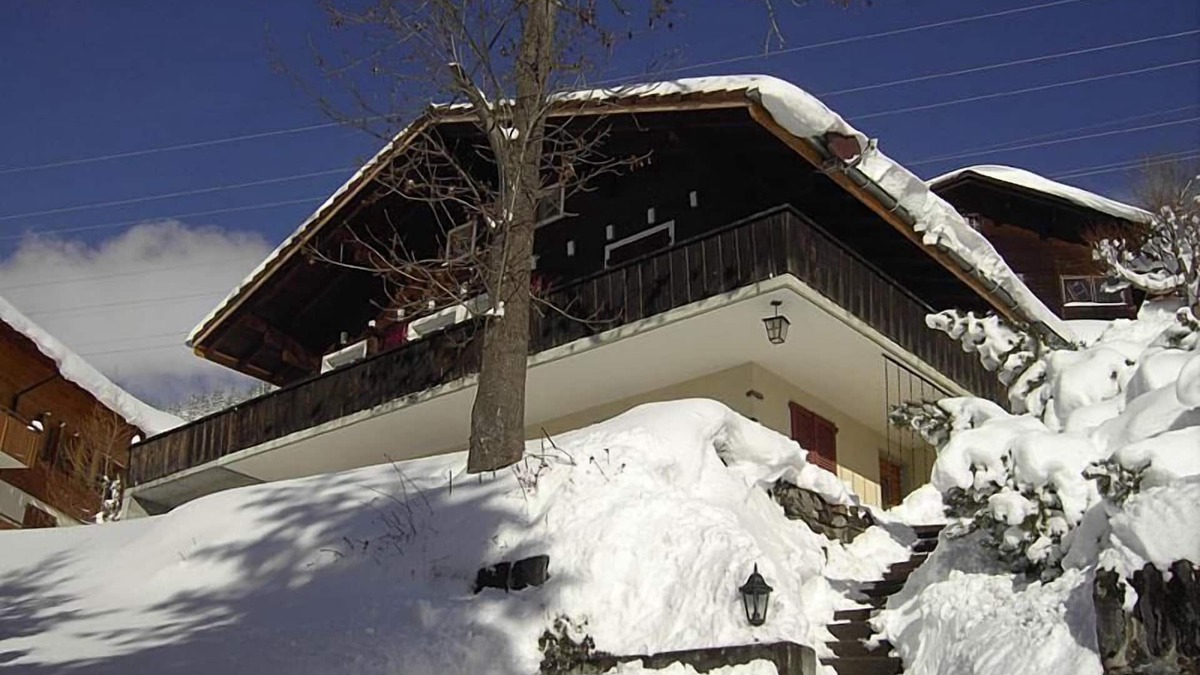 Hasliberg Wasserwendi Ski Chalet | Holiday apartment Hasliberg Wasserwendi for 1 - 4 persons with 2 bedrooms - Holiday apartment in one