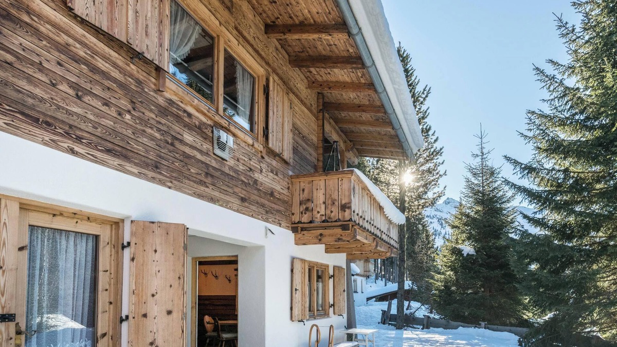 Fuegenberg Apartment | Holiday Apartment "Hochfügenblick" - Ski and Hiking Cottage