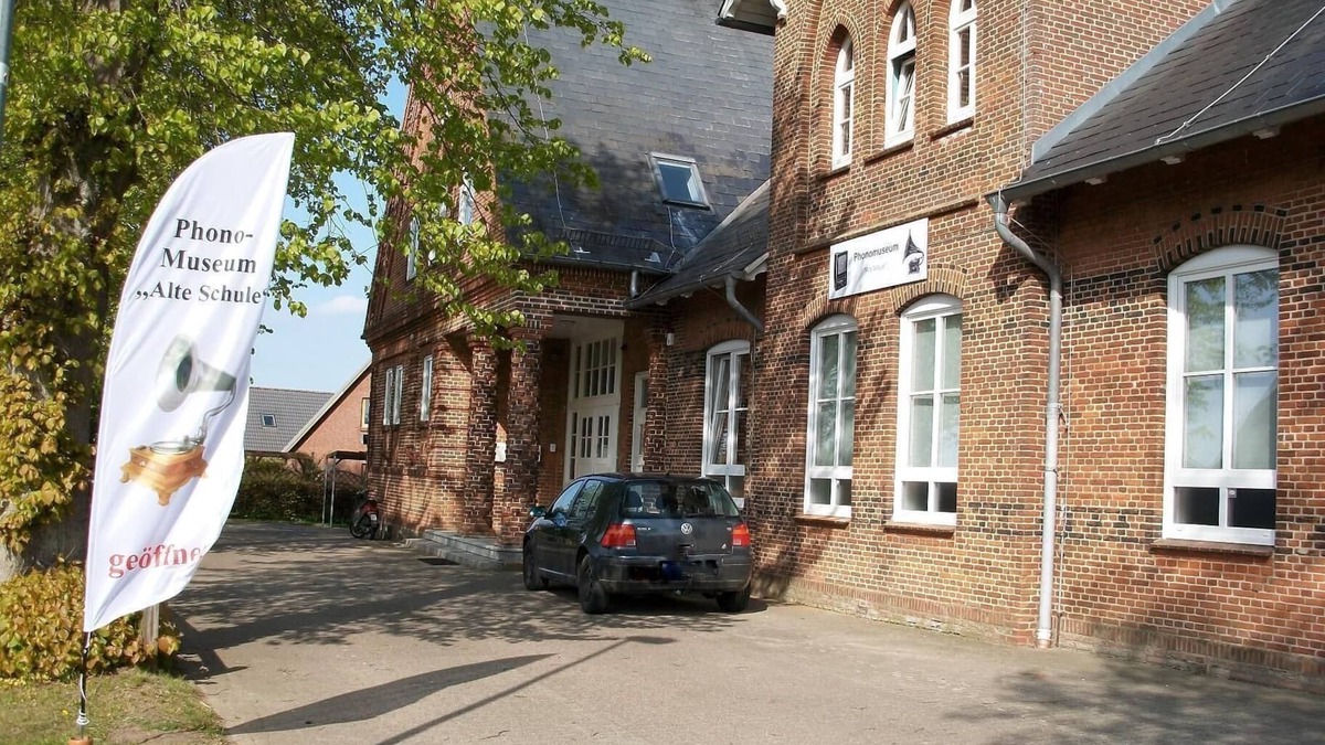 Seeholz Apartment | Holiday apartment Holzdorf for 1 - 4 persons with 2 bedrooms - Holiday apartment