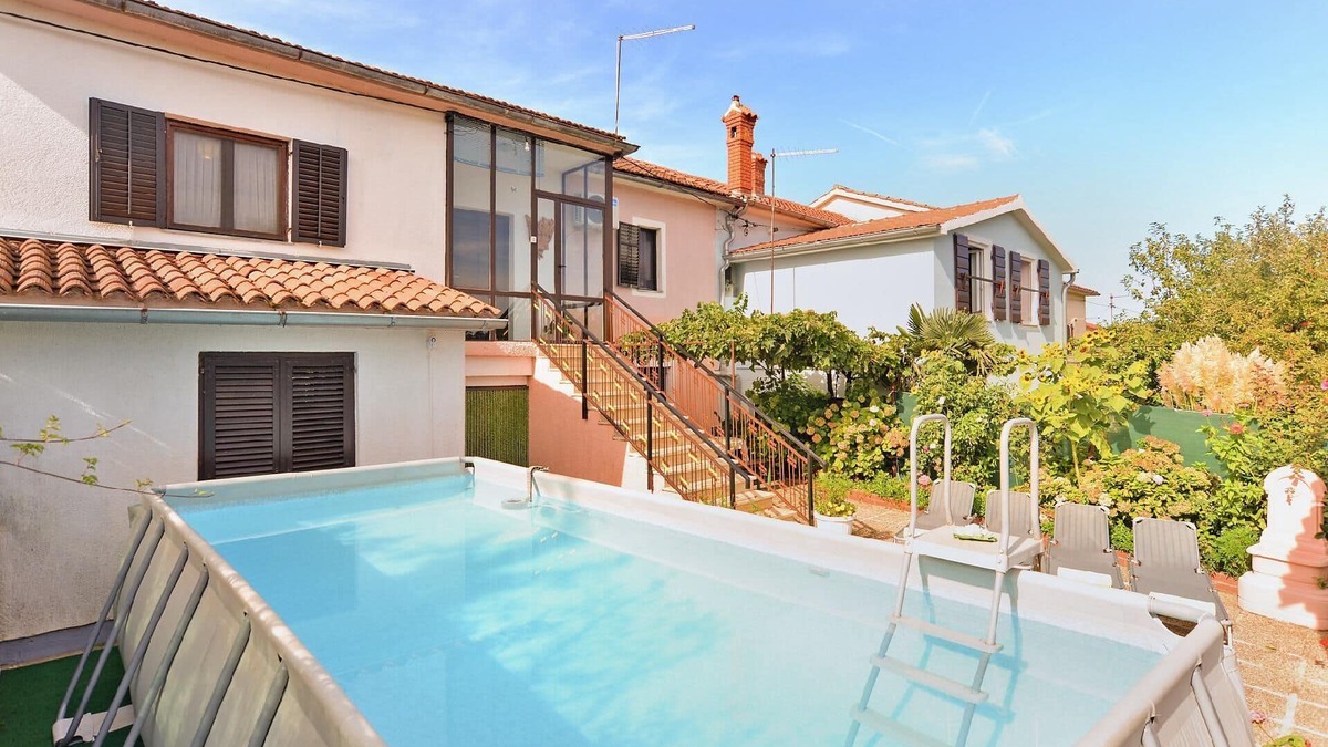 Peresiji Apartment | Holiday apartment Svetvinčenat for 1 - 5 persons with 2 bedrooms - Holiday apartment