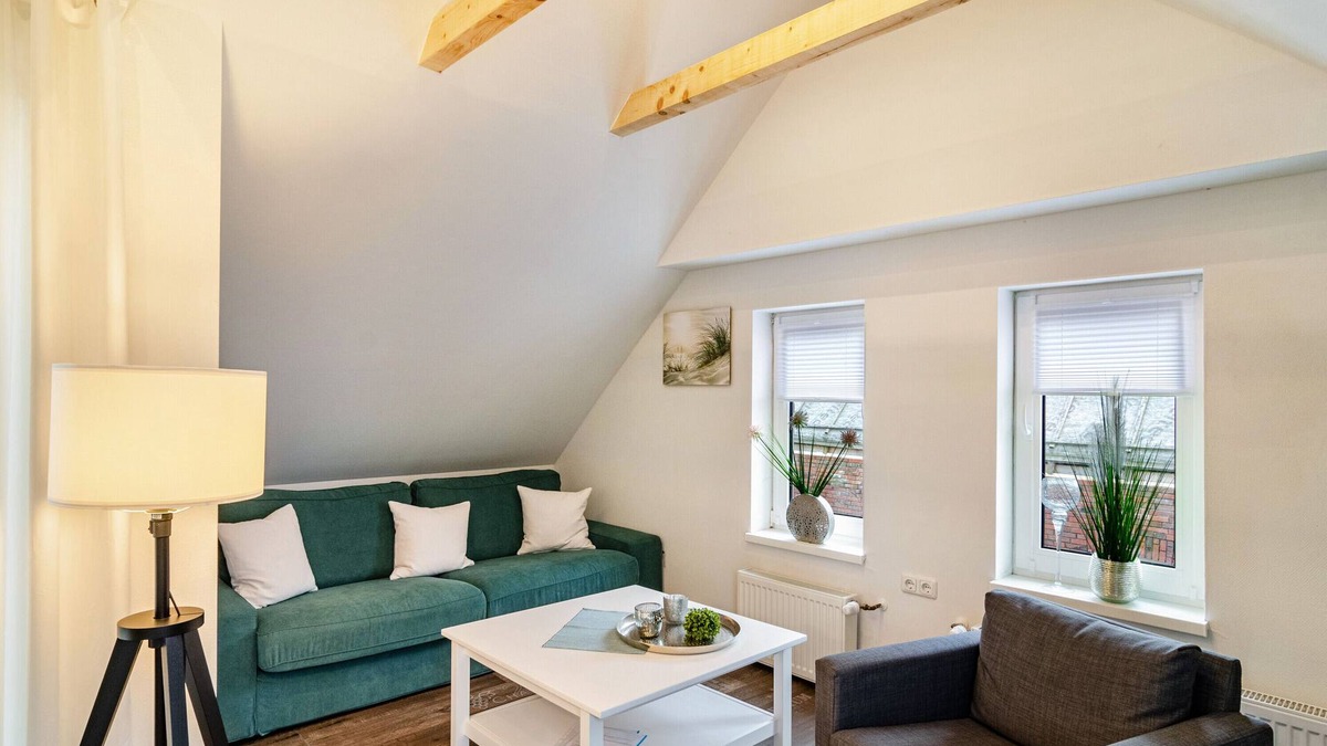 Reithamm Apartment | Holiday Apartment 'Huus An't Koornfeld' with Balcony and Wi-Fi