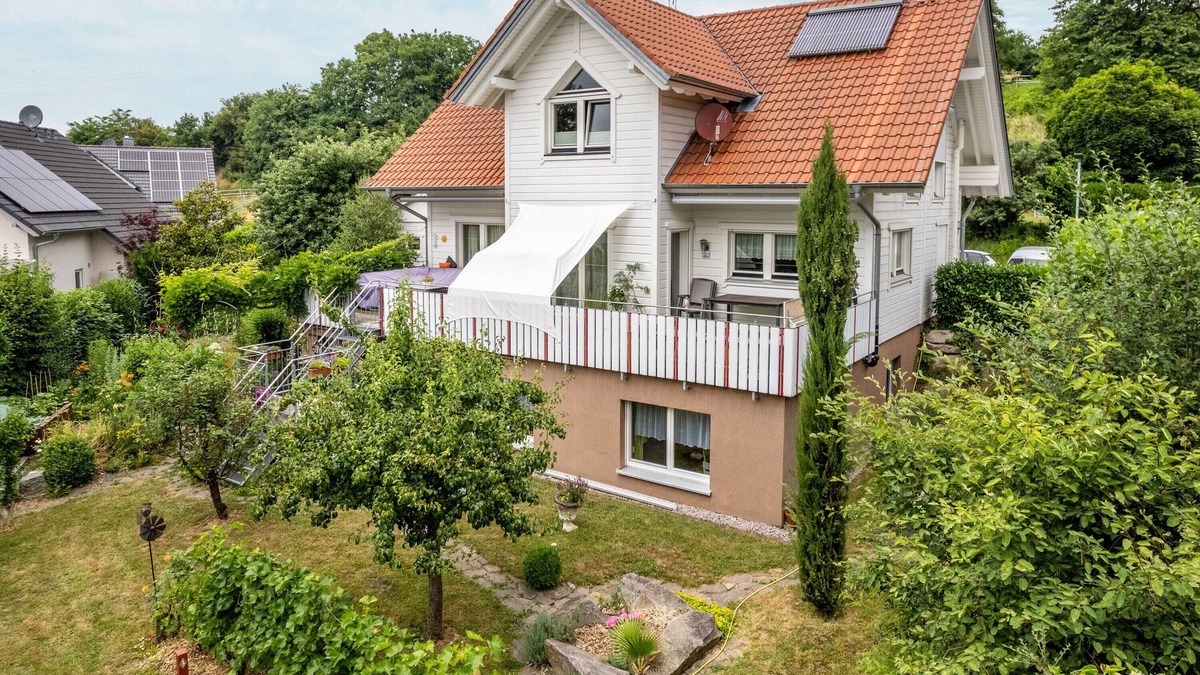 Fautenbach Apartment | Holiday Apartment 'Im Oberdorf' with Terrace, Shared Garden & Wi-Fi