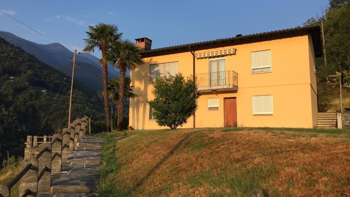 Intragna Apartment | Holiday apartment Intragna for 1 - 4 persons with 2 bedrooms - Holiday apartment