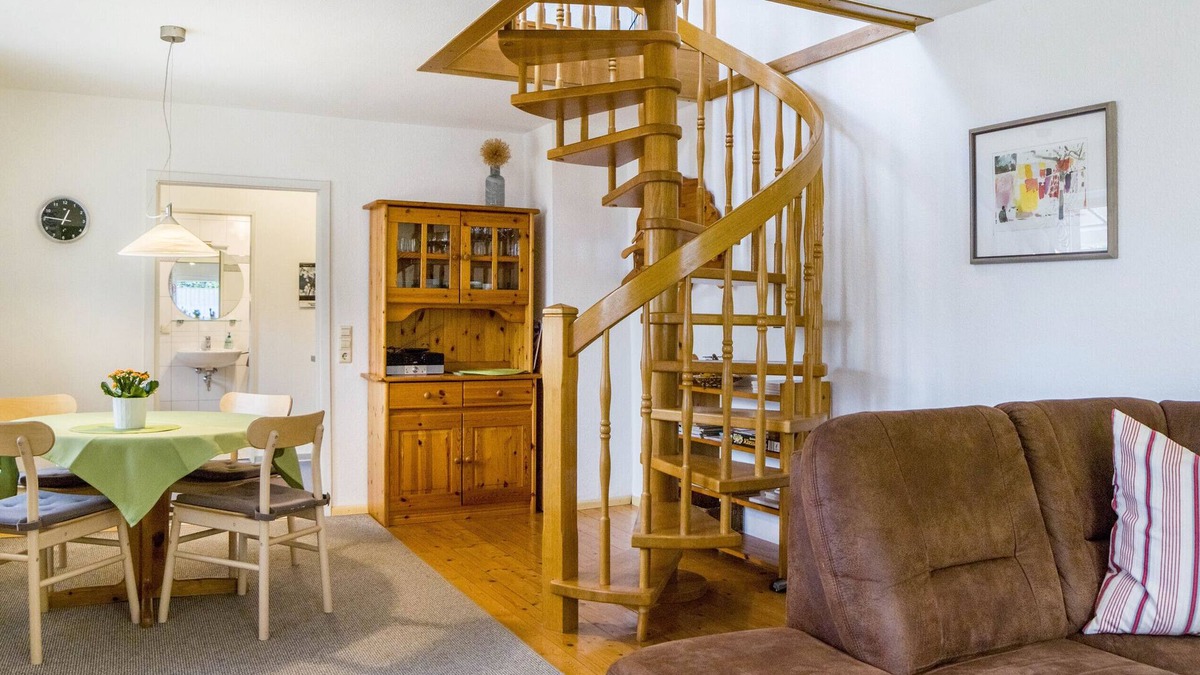 Vogtsburg Apartment | Holiday Apartment "Ipser" with Balcony & Wi-Fi