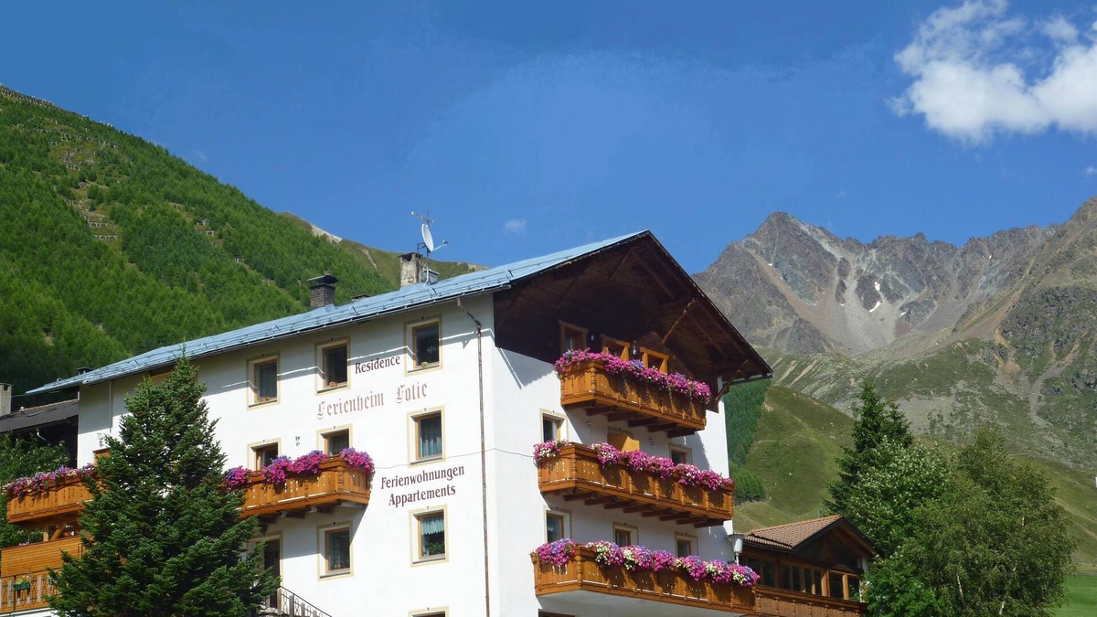 Melago Apartment | Holiday apartment valley view
