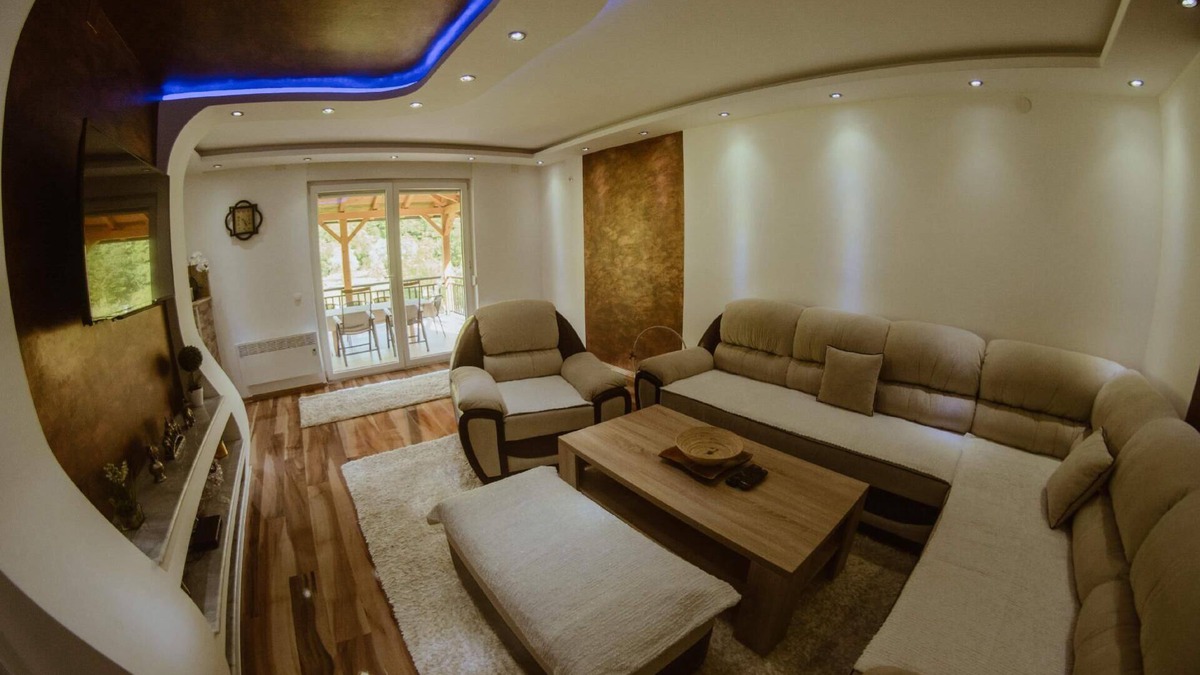 Kulen Vakuf Apartment | Holiday apartment Kulen Vakuf for 1 - 9 persons with 2 bedrooms - Row house