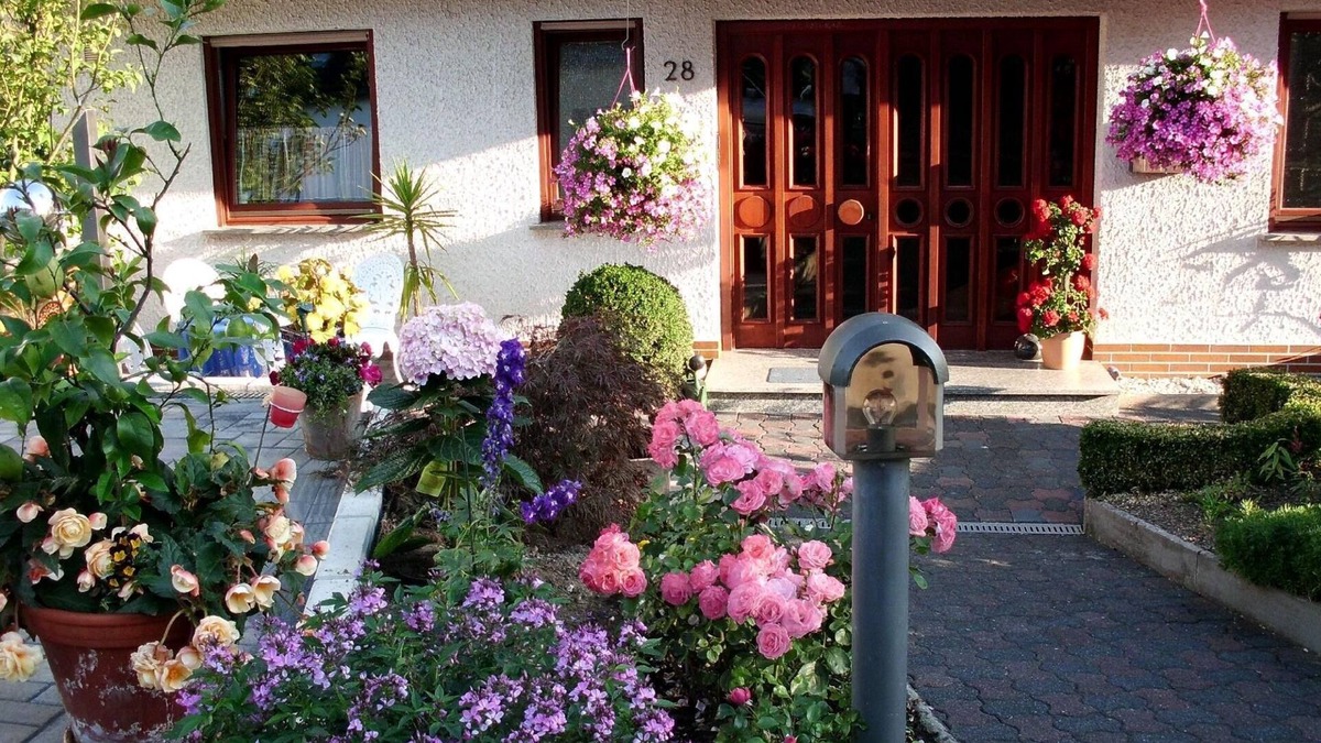 Lay House | Holiday apartment Koblenz for 1 - 4 persons with 2 bedrooms - Holiday house