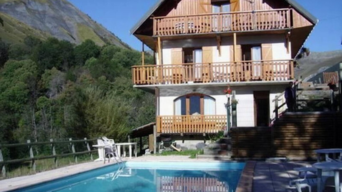 Saint-Sorlin-d'Arves Apartment | Holiday apartment Le Chalmieu for 1 - 9 persons with 2 bedrooms - Row house