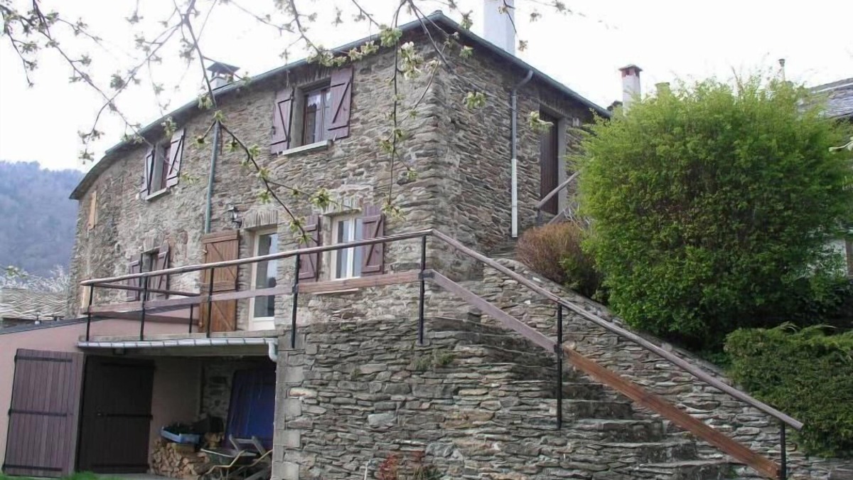 Saint-Andre-de-Lancize Apartment | Holiday apartment La Roche for 1 - 4 persons with 2 bedrooms - Row house
