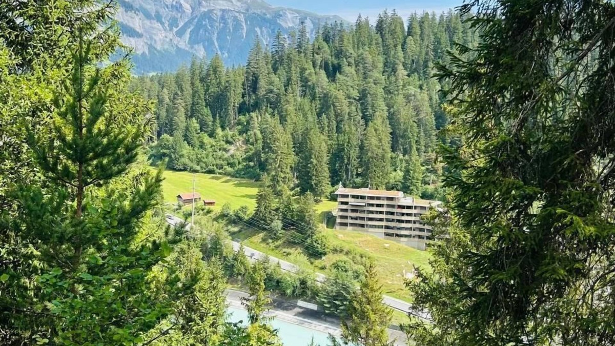 Laax Apartment | Holiday apartment Laax for 1 - 4 persons with 2 bedrooms - Holiday apartment in one or multi-family