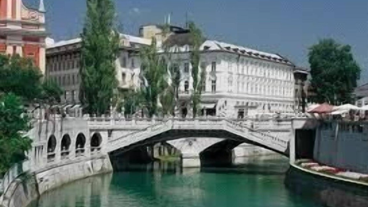 Bezigrad District Apartment | Holiday apartment Ljubljana for 2 - 4 persons with 2 bedrooms - Holiday apartment in one or multi-fa