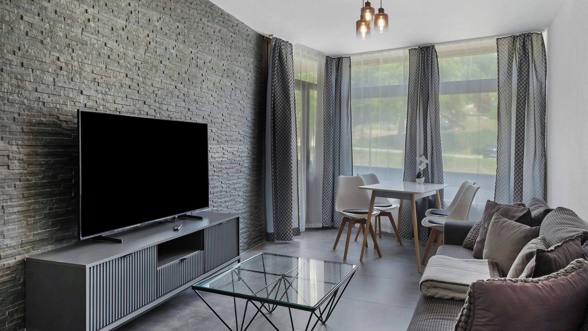 Schluchsee Apartment | Holiday Apartment 'Loft Style' with Balcony and Wi-Fi