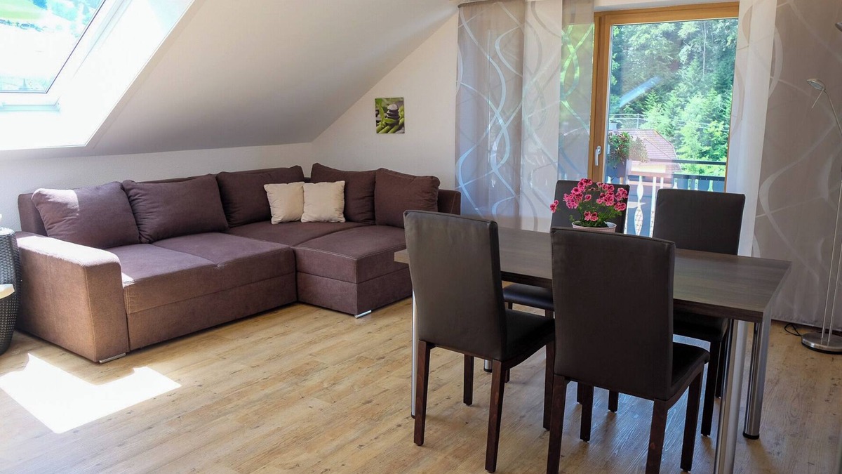 Untermunstertal Apartment | Holiday Apartment 'Mühlefelsen, Type B' with Mountain View, Balcony and Wi-Fi in Münstertal