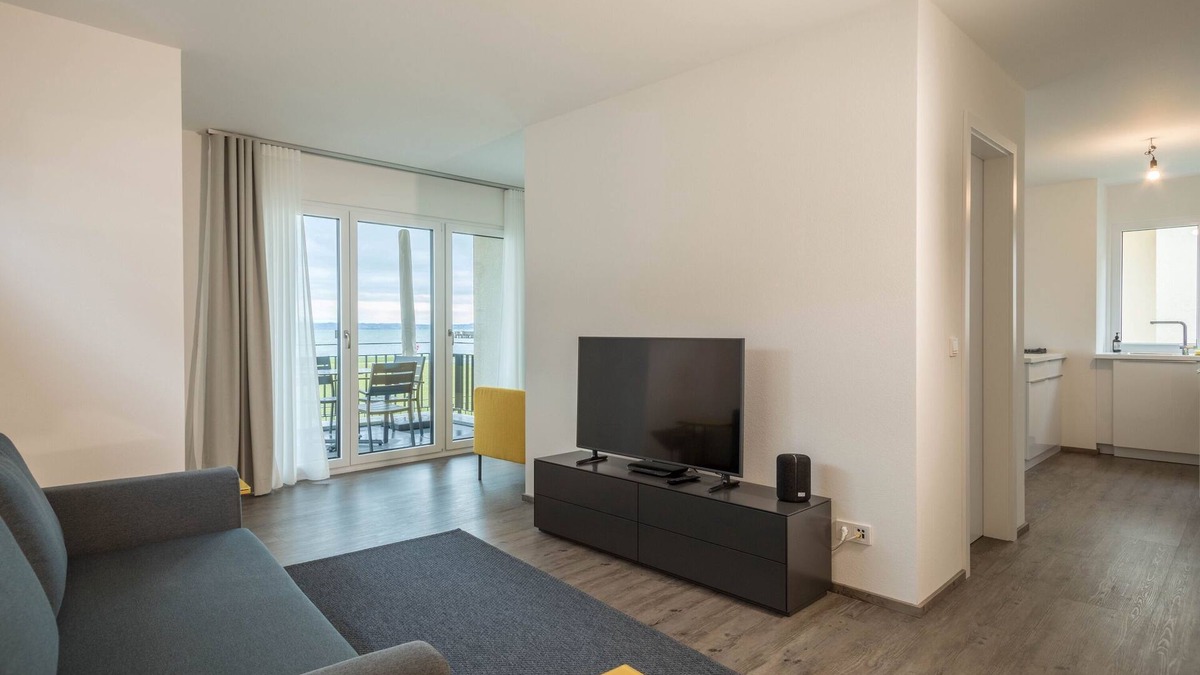Langenargen Apartment | Holiday Apartment "Montfort" Directly by Lake Constance with Lake and Mountain View