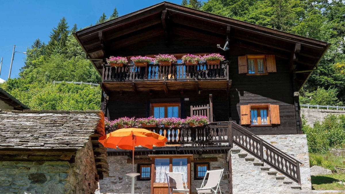 Macugnaga House | Holiday apartment Macugnaga for 1 - 9 persons with 4 bedrooms - Holiday house
