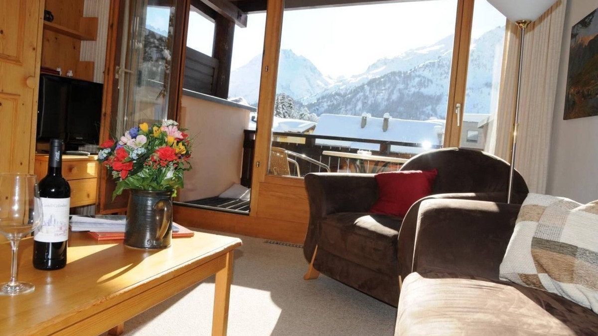 Maloja Apartment | Holiday apartment Maloja for 1 - 2 persons - Holiday apartment in one or multi-family house