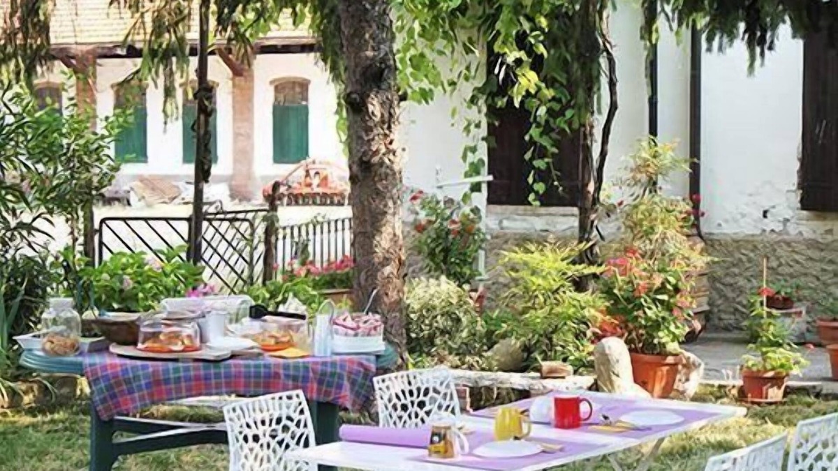 Corte Barco Other | Holiday apartment Marmirolo for 1 - 2 persons - Farmhouse