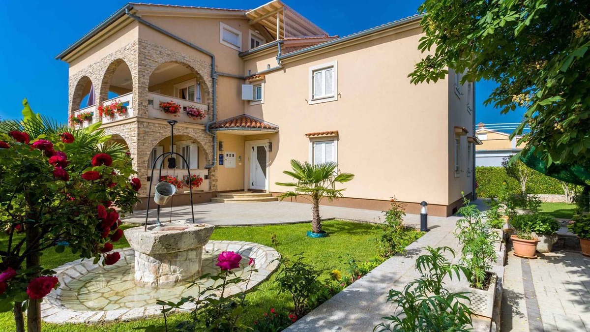 Sveti Anton Apartment | Holiday apartment mit Klimaanlage und Terrasse