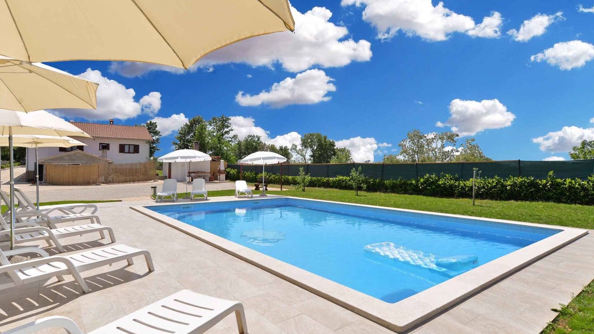 Modrusani Apartment | Holiday apartment mit Pool und Klimaanlage