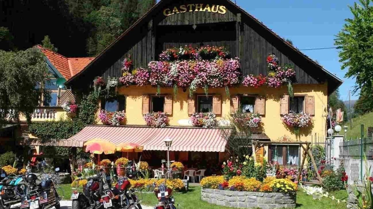 Notsch im Gailtal Apartment | Holiday apartment Nötsch for 1 - 4 persons with 1 bedroom - Holiday apartment in one or multi-family