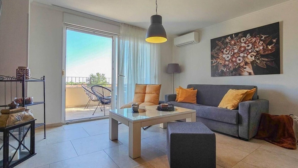 Novigrad Apartment | Holiday apartment Novigrad for 1 - 4 persons with 2 bedrooms - Holiday apartment