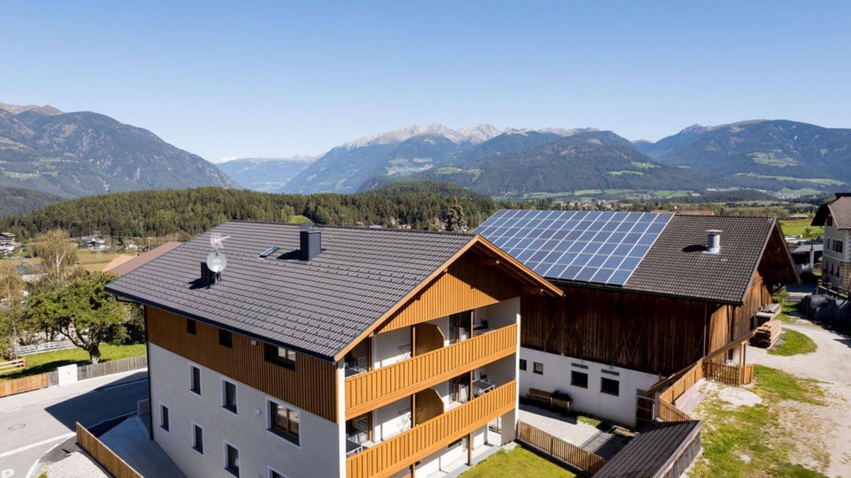 Santo Stefano Apartment | Holiday Apartment 'Obergasserhof Waldruhe' with Mountain View, Shared Garden & Wi-Fi