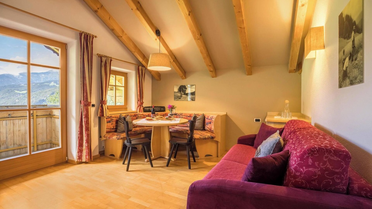 Parrocchia di San Sigismondo Apartment | Holiday Apartment "Oberplunerhof - FeWo Gitschberg" with Wi-Fi and Balcony