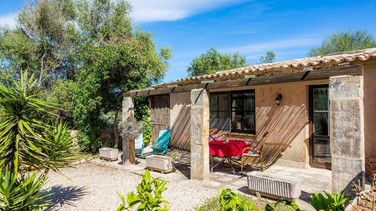 Son Macia Villa | Holiday Apartment 'Only Adults App. East Mallorca' with Shared Pool & Wi-Fi