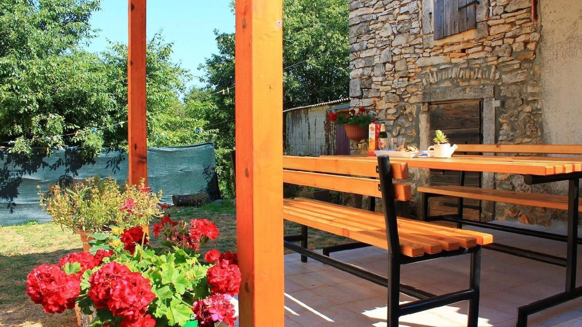 Pinezici House | Holiday apartment Pinezici for 1 - 6 persons with 3 bedrooms - Holiday house