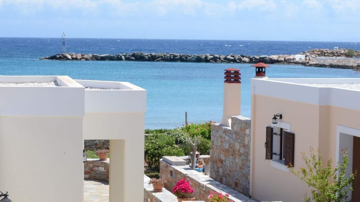 Vari Apartment | Holiday apartment Syros for 1 - 6 persons with 3 bedrooms - Row house