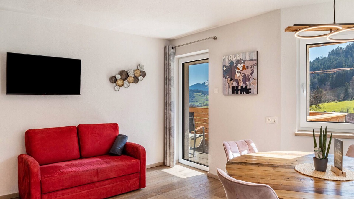 Oberau Apartment | Holiday Apartment 'Tirolee Marchegg - Bienenwiese' with Mountain View, Shared Terrace and Wi-Fi