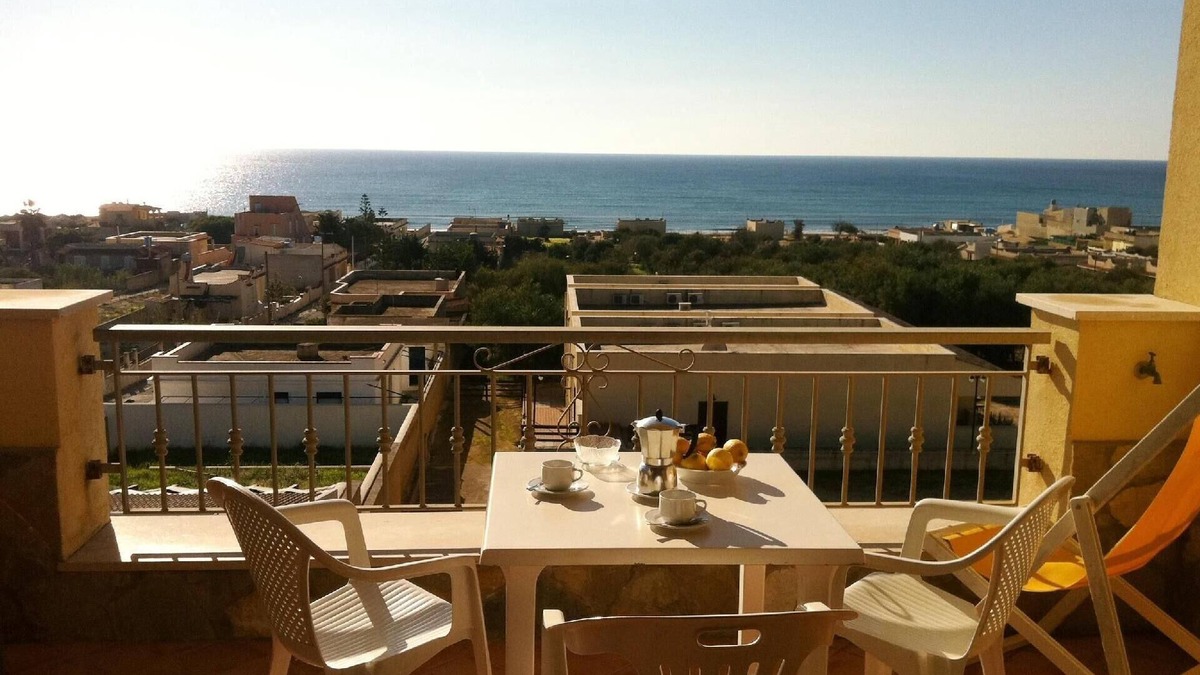 Triscina Apartment | Holiday apartment Triscina for 1 - 2 persons with 1 bedroom - Row house