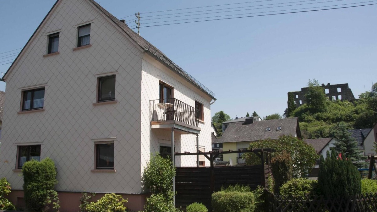 Ulmen Apartment | Holiday apartment Ulmen for 2 - 4 persons with 1 bedroom - Holiday apartment