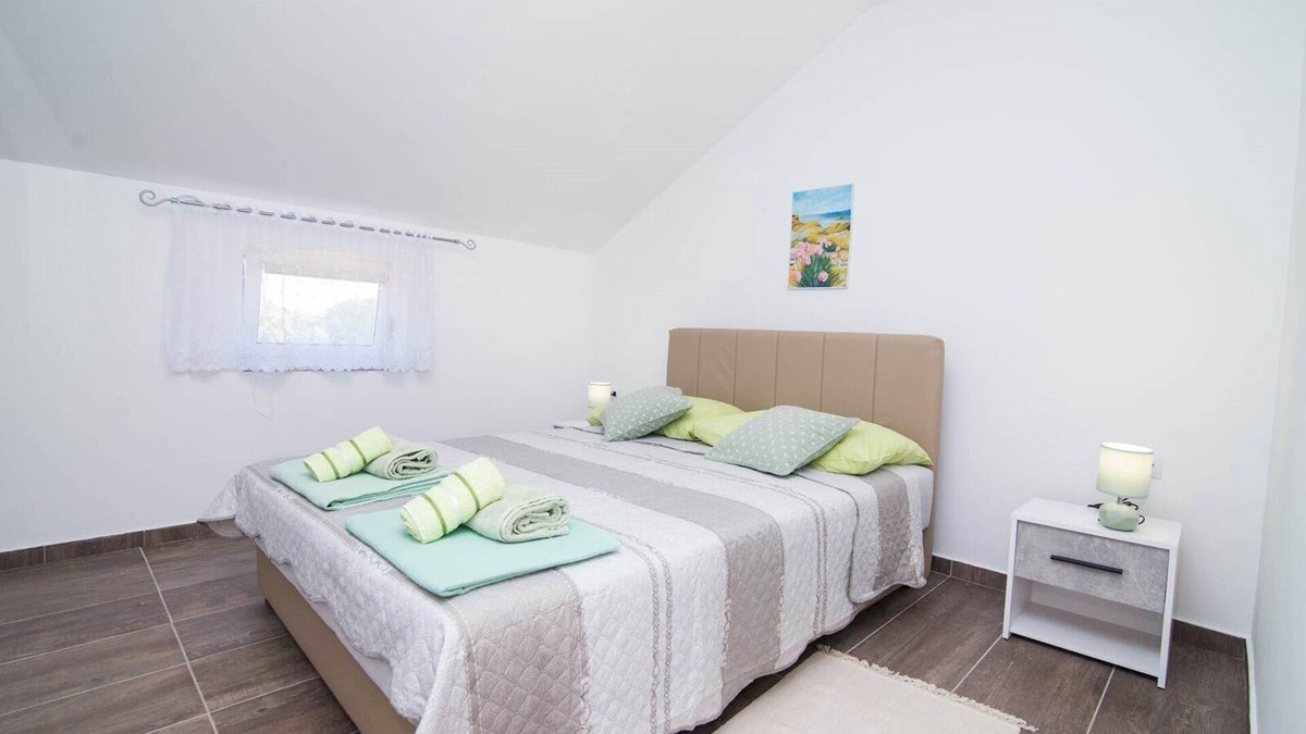 Veli Losinj Apartment | Holiday apartment Veli Losinj for 1 - 4 persons with 2 bedrooms - Holiday apartment in one or multi-