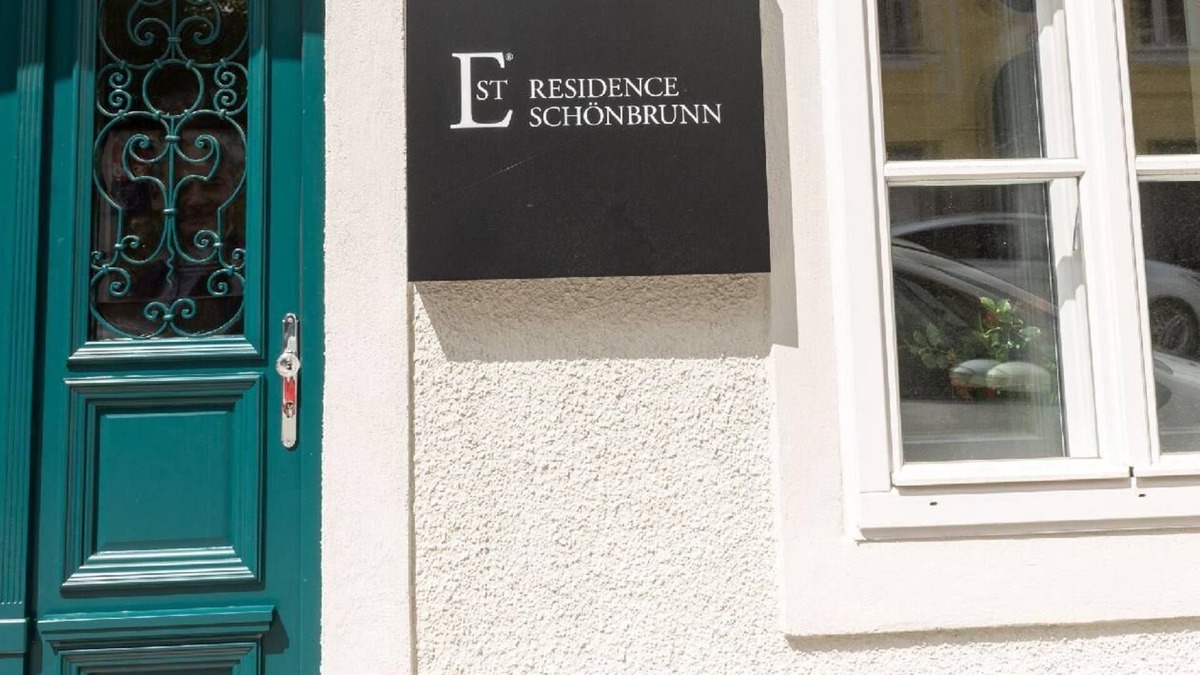 Penzing Apartment | Holiday apartment Vienna for 1 - 6 persons with 2 bedrooms - Row house
