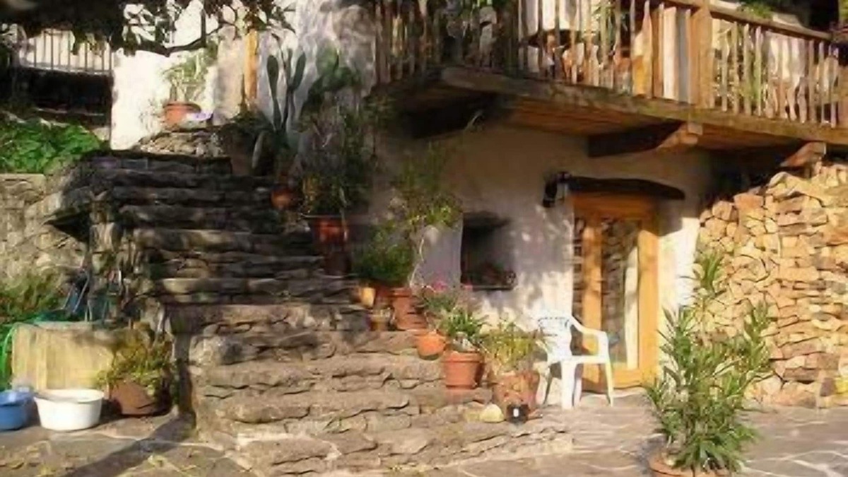 Cheggio Apartment | Holiday apartment Viganella for 1 - 4 persons - Holiday apartment