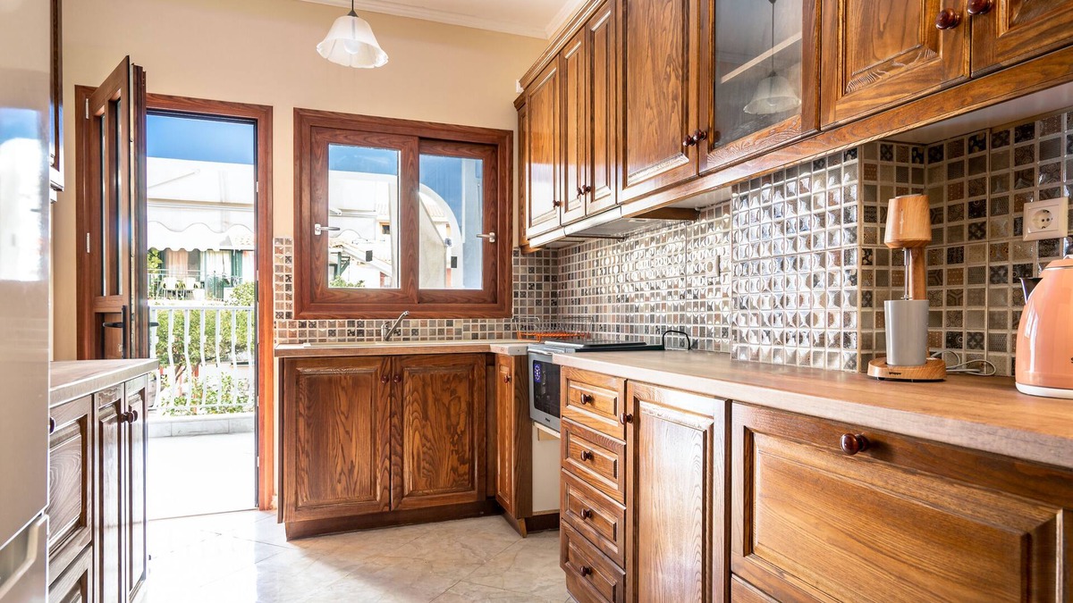 Lixouri Apartment | Holiday Apartment "Villa Seven Islands 1" with 2 Balconies, Garden & Wi-Fi