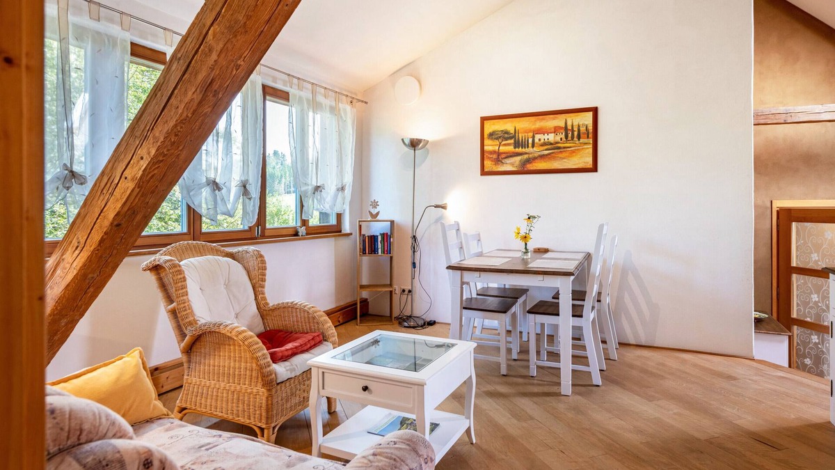 Weilheim Apartment | Holiday Apartment Wegwarte with Mountain View, Shared Terrace and Wi-Fi