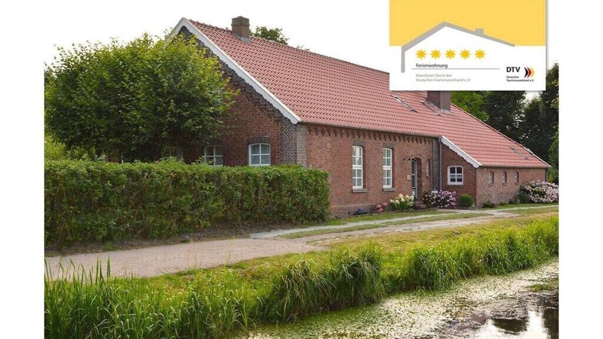 Mittegroßefehn House | Holiday apartment with 2 bedrooms