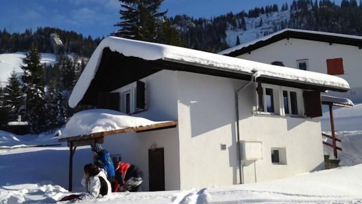 Wirzweli Ski Chalet | Holiday apartment Wirzweli for 1 - 3 persons with 1 bedroom - Holiday house