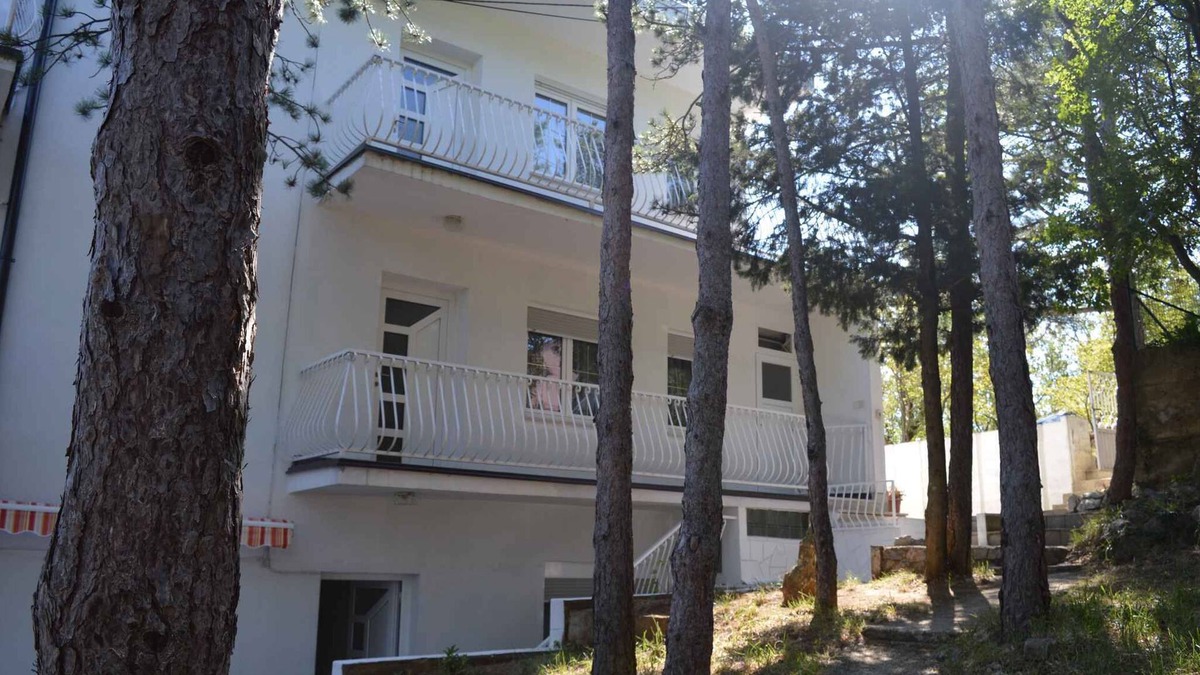 Jadranovo Apartment | Holiday apartment With sea views and air conditioning
