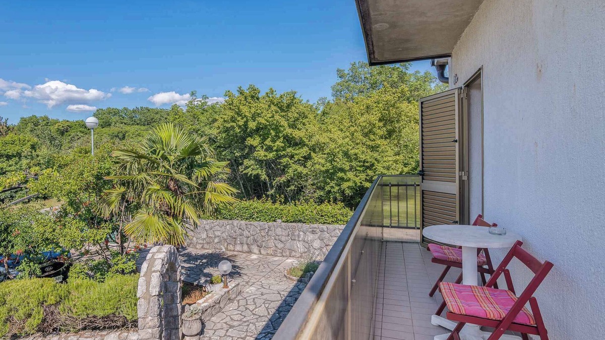 Soline Apartment | Holiday apartment with balcony and air conditioning